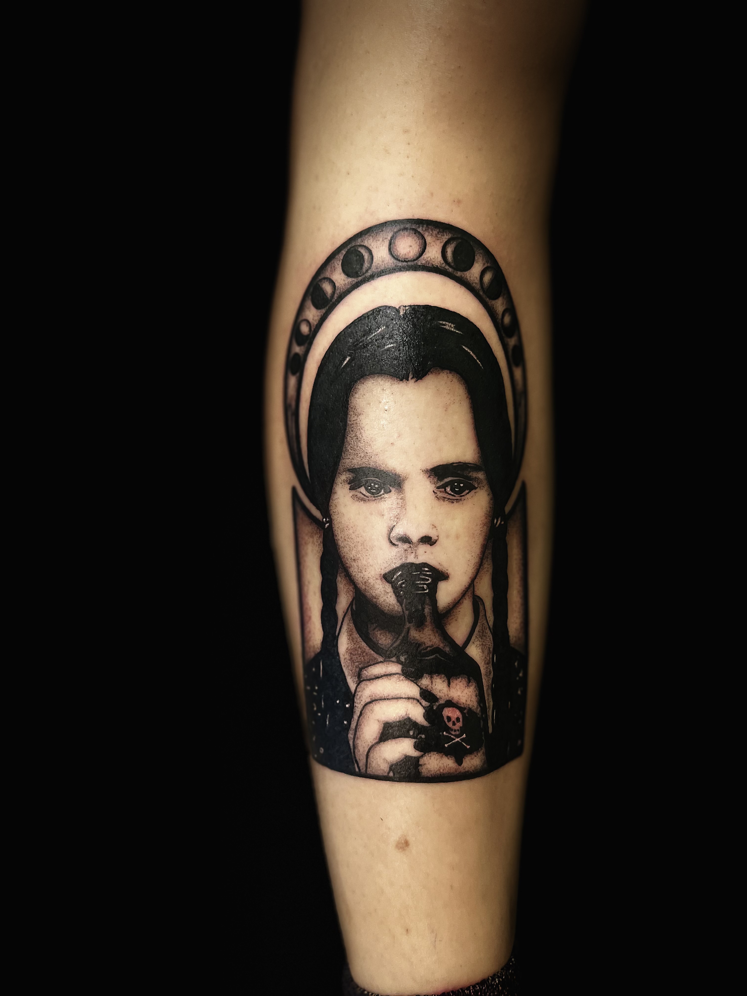 tatouage Mercredi Adams