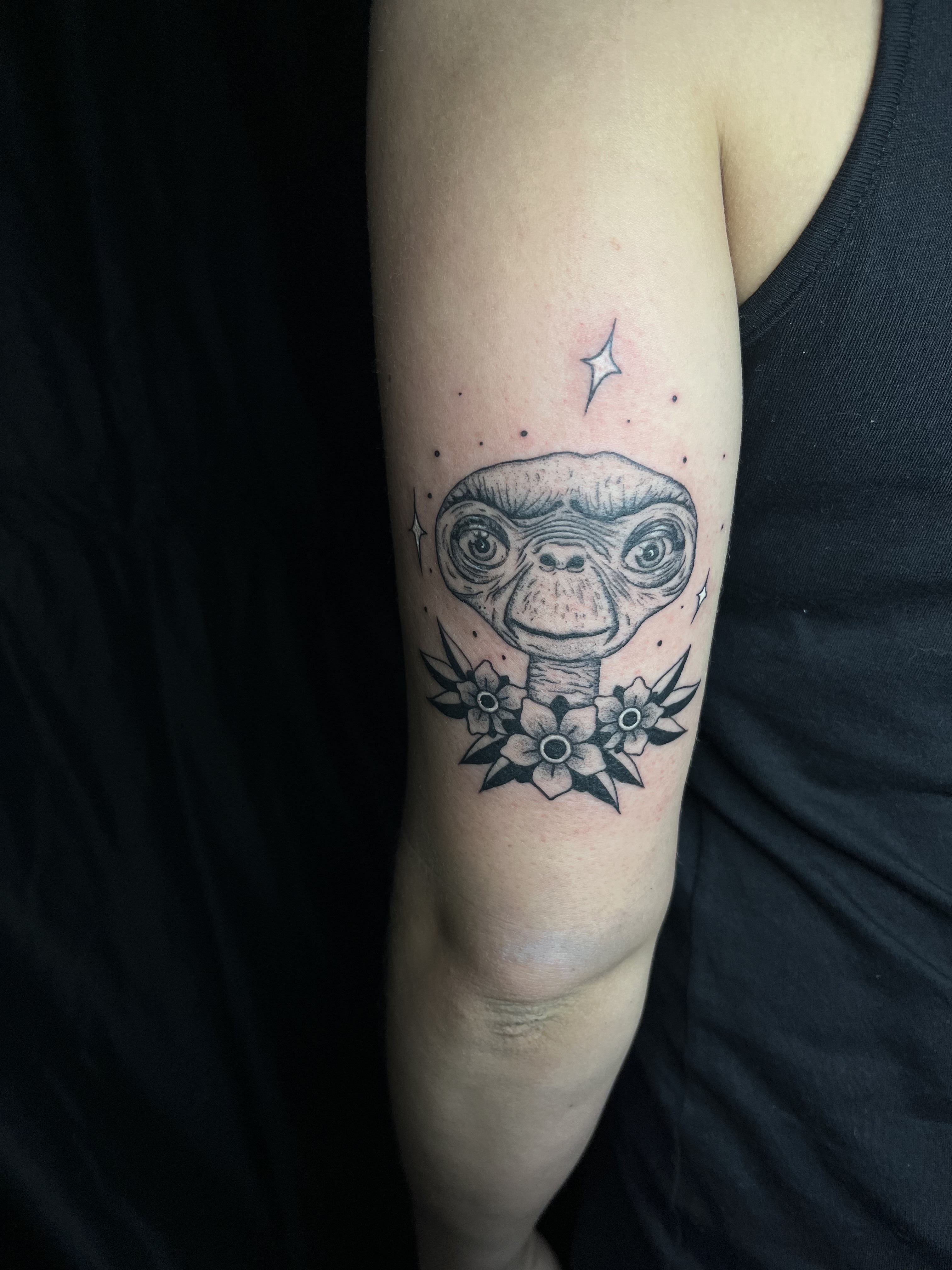 tatouage E.T